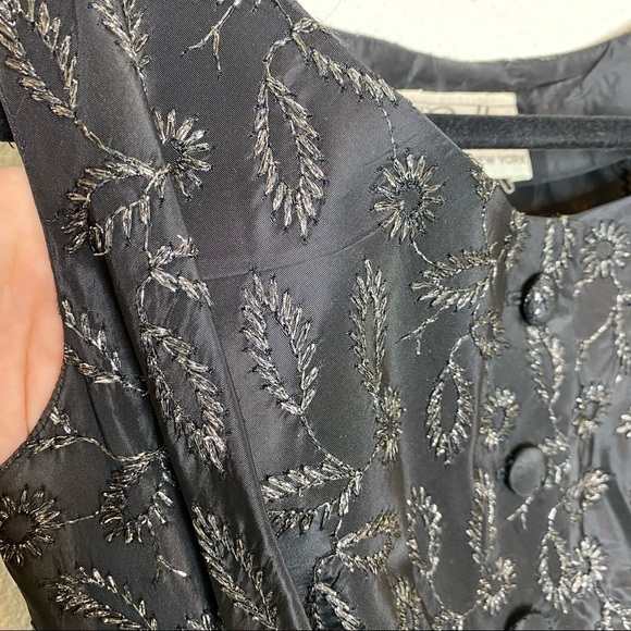Vintage Suzy Perette New York Black embroidered floral 1950’s Dress - Picture 6 of 13